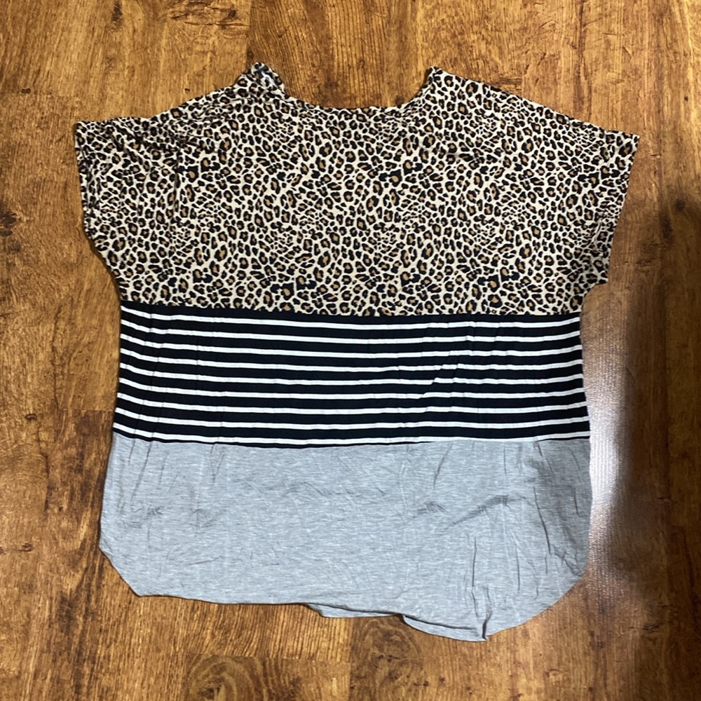 a.n.a Leopard Print Woman’s Tank Top - Picture 4 of 4